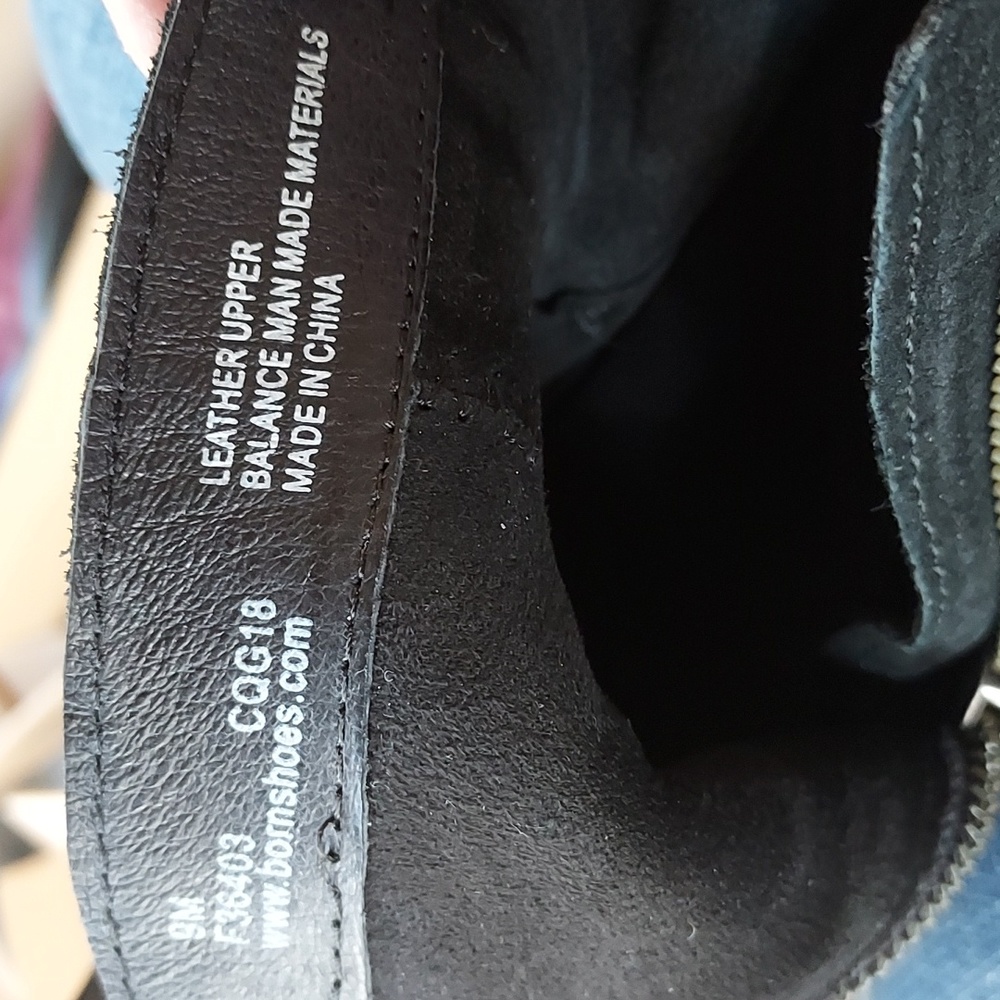 Women's Born Bessie ankle booties size 9 - Picture 7 of 7